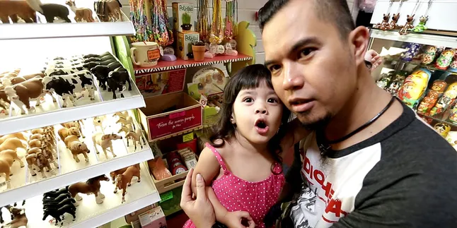 Terungkap Anak Kelima Ahmad Dhani Terungkap Anak Kelima Ahmad Dhani