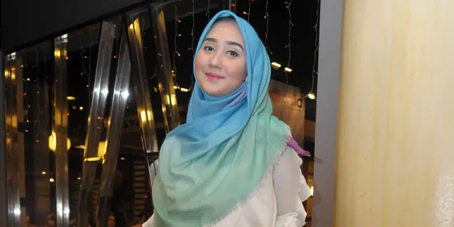 Terungkap! Dian Pelangi Sudah Daftarkan Gugatan Cerai Terungkap! Dian Pelangi Sudah Daftarkan Gugatan Cerai
