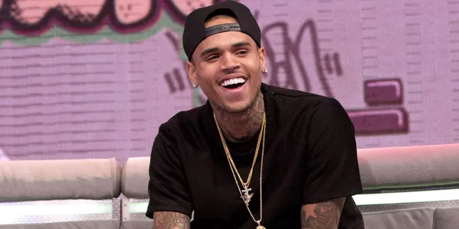 Terungkap! Ini Dia Kehidupan Seks Chris Brown Dan Pacarnya