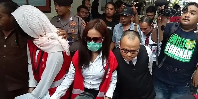 Terungkap! Ini Dia Nama Pria Hidung Belang Yang Pesan Vanessa Angel di Surabaya