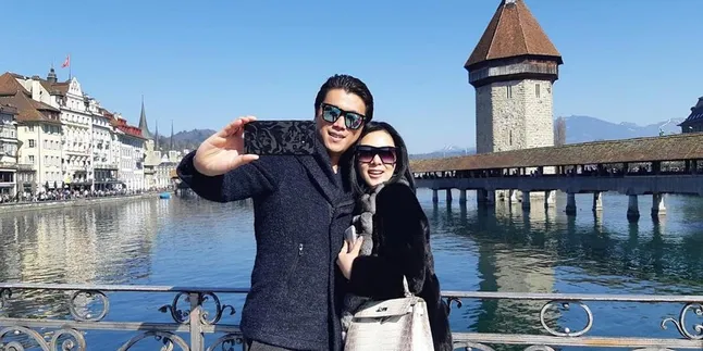 Terungkap! Ini Harga Tas Yang Dipakai Syahrini Saat Berlibur Ke Swiss Bareng Reino