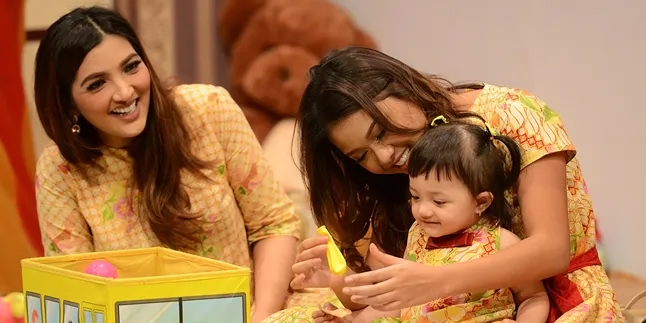 Terungkap! Inilah Yang Bikin Baby Arsy Doyan Makan Tempe Goreng Terungkap! Inilah Yang Bikin Baby Arsy Doyan Makan Tempe Goreng