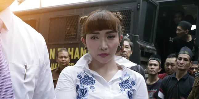 Terungkap! Kode Unik Yang Digunakan Roro Fitria Saat Transaksi Narkoba