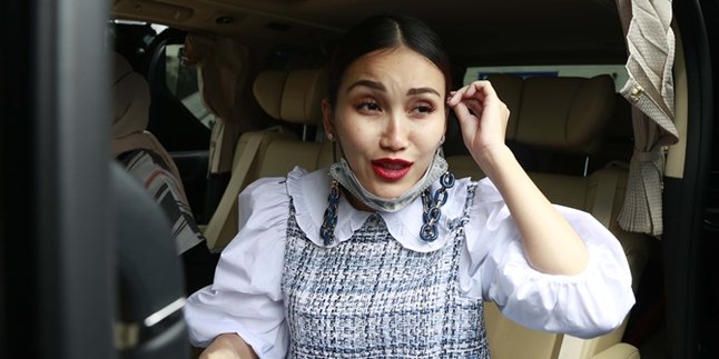 Continuing to Provide Support, Ayu Ting Ting Believes Ivan Gunawan Can Lose Weight in Three Months