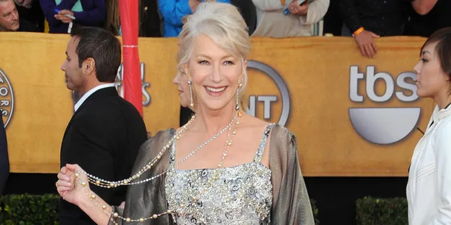 Tetap Cantik di Usia 69 Tahun, Ini Dia Rahasia Helen Mirren