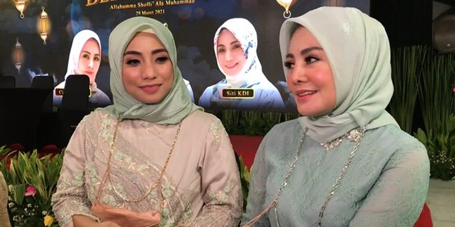 Staying Productive During the Pandemic, Cici Paramida and Siti KDI Spread Religion Through the Song 'Semesta Bershalawat'