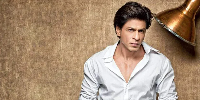Tetap Seksi di Usia 50 Tahun, Apa Sih Rahasia Shahrukh Khan? Tetap Seksi di Usia 50 Tahun, Apa Sih Rahasia Shahrukh Khan?