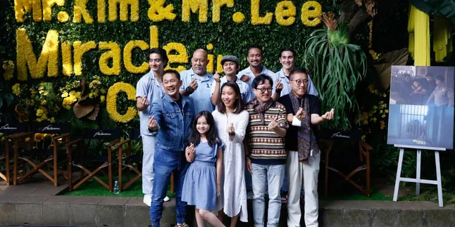 Tidak Kalah Seru Dari Versi Korea, Berikut 4 Perbedaan Film 'MIRACLE IN CELL NO 7' Versi Indonesia dan Korea! Tidak Kalah Seru Dari Versi Korea, Berikut 4 Perbedaan Film 'MIRACLE IN CELL NO 7' Versi Indonesia dan Korea!