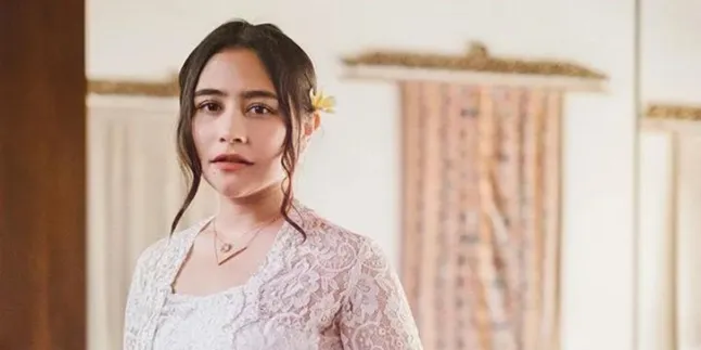 Tidak Pernah Gagal, Inilah Sederet Film Prilly Latuconsina yang Bikin Hati Netizen Campur Aduk Tidak Pernah Gagal, Inilah Sederet Film Prilly Latuconsina yang Bikin Hati Netizen Campur Aduk