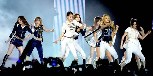 Tiket Konser SNSD di Indonesia Hanya Sisakan 2 Kategori?