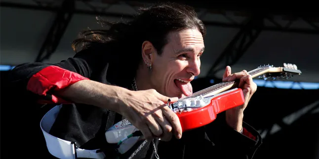 Tiket Konser Steve Vai Bisa Dibeli Mulai 18 Mei 2013 Tiket Konser Steve Vai Bisa Dibeli Mulai 18 Mei 2013