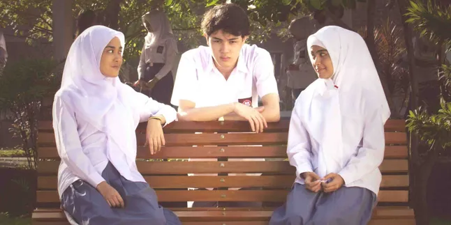 Tim Film 'HIJABERS IN LOVE' Lakukan Aksi Turun ke Jalan