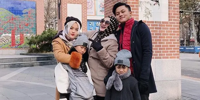 Tim Forensik Sudah Mulai Proses Otopsi Jenazah Lina Mantan Istri Sule, Hasil Visum Diprediksi Keluar Lebih Cepat Tim Forensik Sudah Mulai Proses Otopsi Jenazah Lina Mantan Istri Sule, Hasil Visum Diprediksi Keluar Lebih Cepat