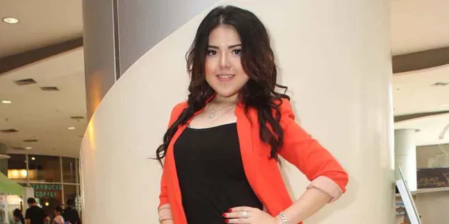 Tina Toon dan Edric Chandra Terlibat Cinlok?