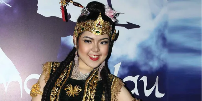 Tina Toon Ingin Angkat Seni Wayang Dalam Lagunya
