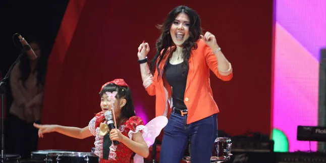 Tina Toon Janji Tidak Golput di Pemilu 2014