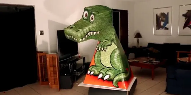Tipuan Mata: Benarkah Dinosaurus Ini Hidup?