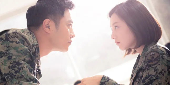 Tiru Ciuman 'Descendants of The Sun', Cowok Ini Malah Kecelakaan