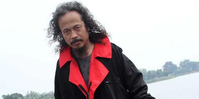 Tobat, Ki Joko Bodo Buang Koleksi Keris dan Lukisan Tobat, Ki Joko Bodo Buang Koleksi Keris dan Lukisan
