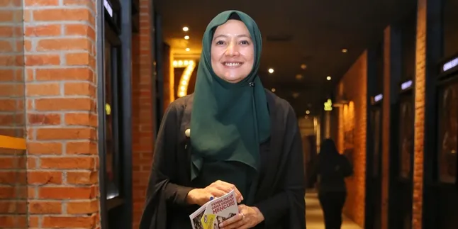 Tolak Terlibat Banyak Judul Film Horor, Ternyata Ini Lho Alasan Cut Mini... Tolak Terlibat Banyak Judul Film Horor, Ternyata Ini Lho Alasan Cut Mini...