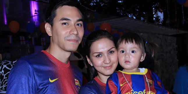 Tonton Laga Timnas, Darius Beli Tiket Lewat Calo