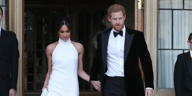 Tonton Pernikahan Anaknya, Ayah Meghan Meghan Markle Nangis?