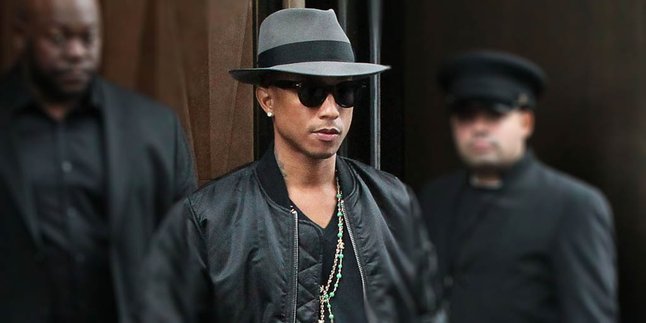 Topi Grammy Pharrell Williams Terjual Dengan Harga Fantastis!