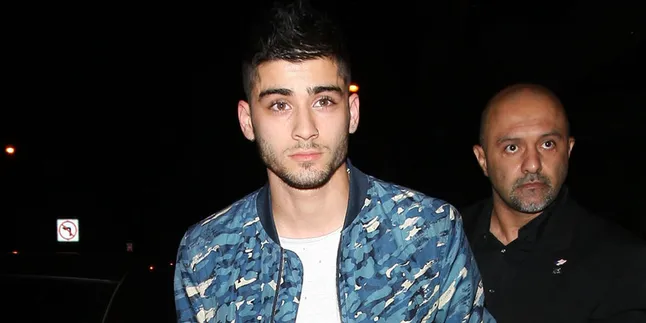 Topless dan Pamer Tato, Zayn Malik Bocorkan Lagu Terbarunya