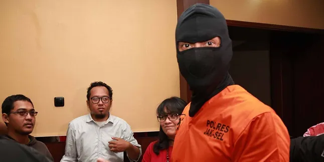 Tora Sudiro Sudah Satu Tahun Konsumsi Dumolid Karena Susah Tidur