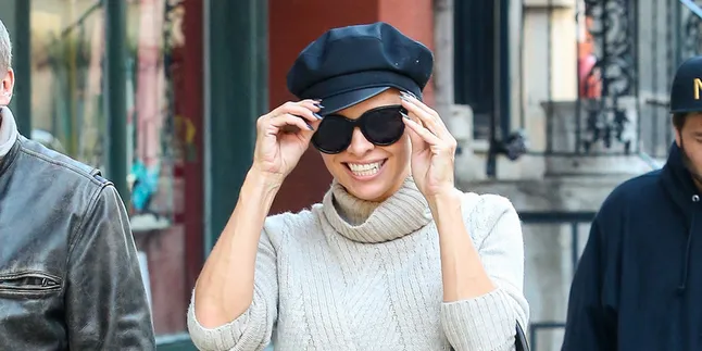 'Tragedi' Pemerkosaan Pamela Anderson Bikin Mantan Pacar Shock 'Tragedi' Pemerkosaan Pamela Anderson Bikin Mantan Pacar Shock