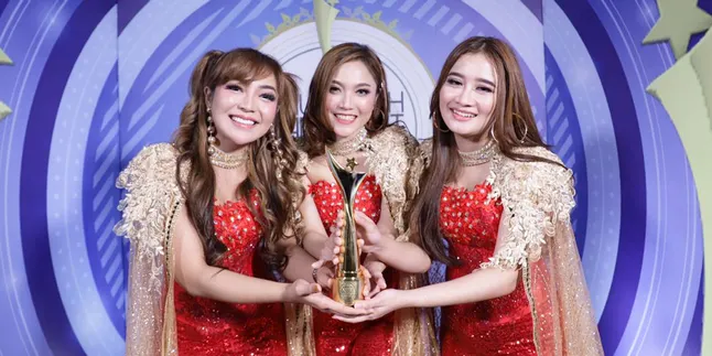 Trio Macan Raih Penghargaan di Anugerah Dangdut Indonesia 2019