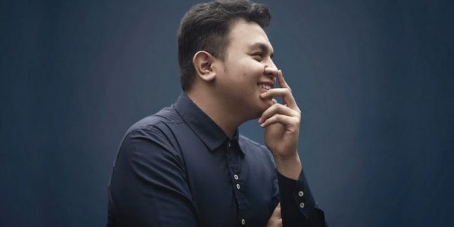 Tulus Akhirnya Bidani Kelahiran 'GAJAH'!