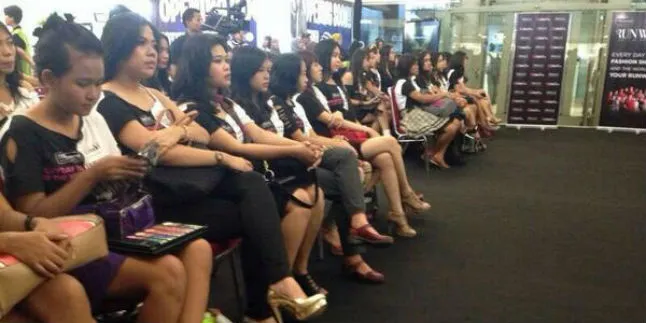 Tunjukkan Gaya Kamu di THE RUNWAY Surabaya dan Makasar