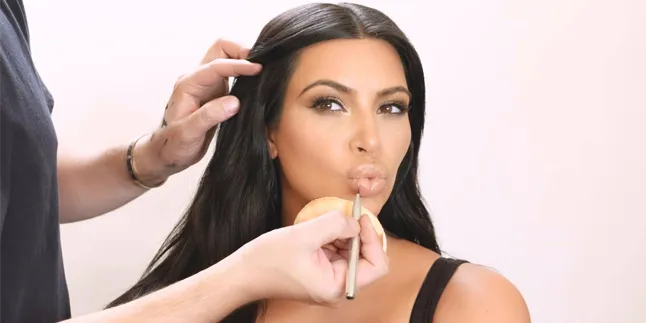 Tutorial Make Up & Rambut Ala Kim Kardashian, Glamor & Flawless! Tutorial Make Up & Rambut Ala Kim Kardashian, Glamor & Flawless!