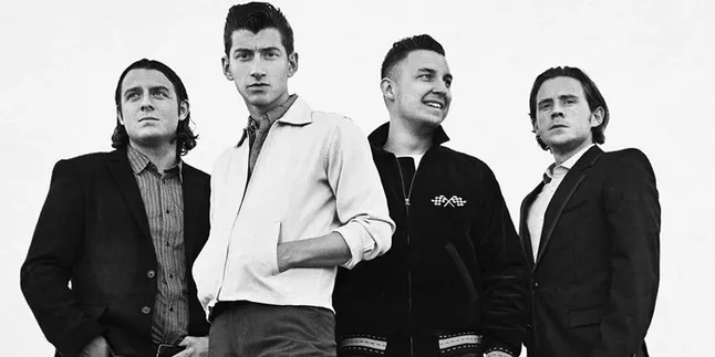 Tutup Tahun, Arctic Monkeys Sebar Dokumenter Tour Amerika Selatan