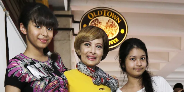 Tutup Usia, Yana Zein Sempat Berbohong Sudah Sehat Demi Anaknya