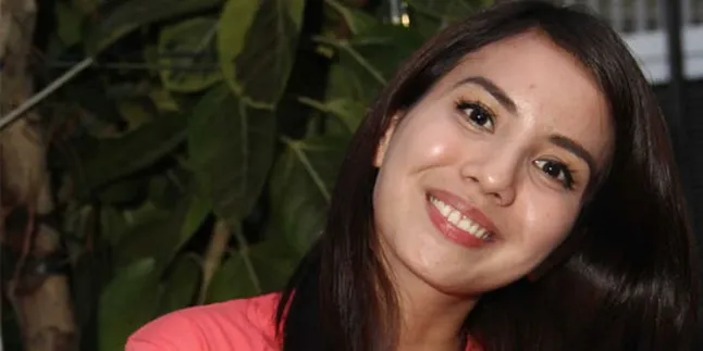 Tya Ariestya Ketagihan Steak Buatan Kakak