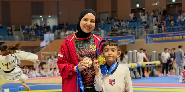 Tya Ariestya Accompanies Kalundra in Taekwondo in Korea, Brings Home Gold and Bronze Medals