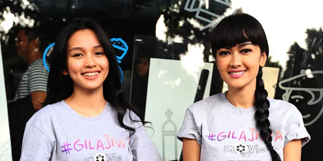 Tya Arifin Merasa Jadi Bayang-Bayang Julia Perez Tya Arifin Merasa Jadi Bayang-Bayang Julia Perez