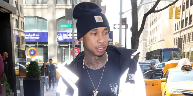 Tyga Akan Ditahan Usai Liburan Bersama Kylie Jenner, Kenapa? Tyga Akan Ditahan Usai Liburan Bersama Kylie Jenner, Kenapa?