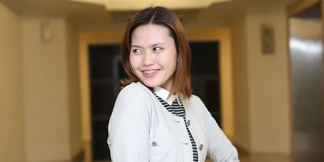 Tyka Zatyka, Kuda Hitam yang Punya Banyak Senjata Tyka Zatyka, Kuda Hitam yang Punya Banyak Senjata