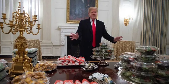 Typo Tulis 'Hamberder' Donald Trump Kembali Dibully Netizen