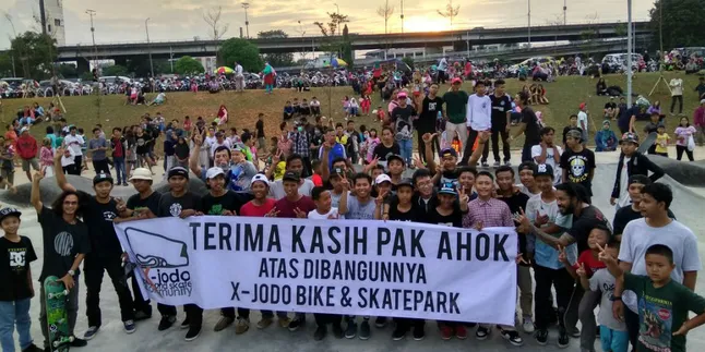 Ubah Citra, Ahok 'Permak' Kalijodo Jadi Lokasi Jalan Santai