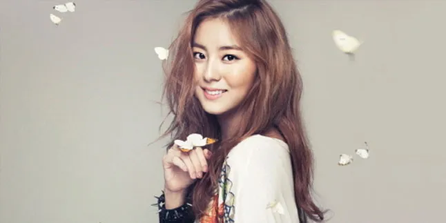 UEE After School Bintangi 'Gold Rainbow'