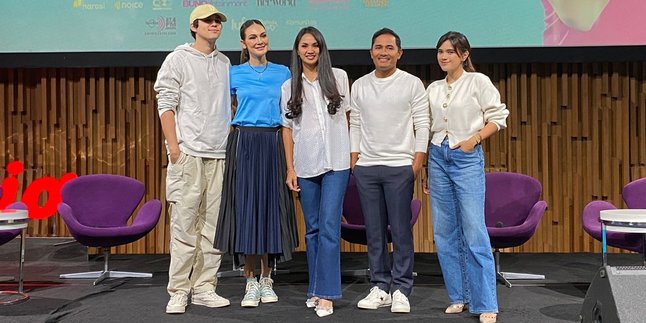 Birthday, Luna Maya Holds a Tennis Match as a Charity Event to Support the Education Sector