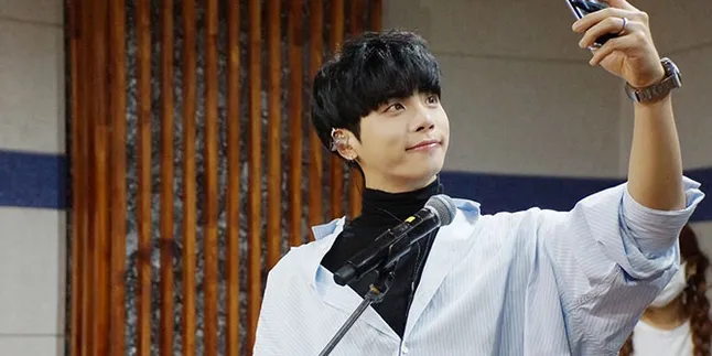 Ulang Tahun Mendiang Jonghyun SHINee Jadi Trending Topic Dunia Ulang Tahun Mendiang Jonghyun SHINee Jadi Trending Topic Dunia