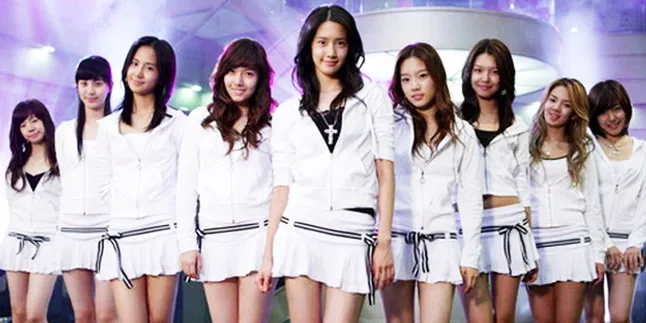 Ulang Tahun SNSD, 'Into The New World' Masuk 10 Besar Chart Musik Ulang Tahun SNSD, 'Into The New World' Masuk 10 Besar Chart Musik