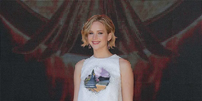 Ulasan Trailer Terbaru 'THE HUNGER GAMES: MOCKINGJAY PART 1' Ulasan Trailer Terbaru 'THE HUNGER GAMES: MOCKINGJAY PART 1'