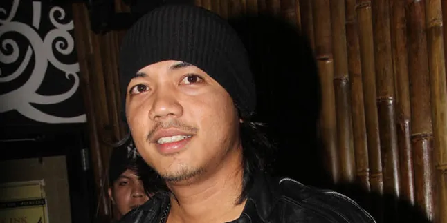 Ultah Ke-26, Zian Zigas Ingin Naik Haji Bareng Keluarga