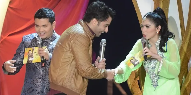 Ultah Ke-29, Angel Karamoy Dapat Surprise Dari Steven Rumangkang